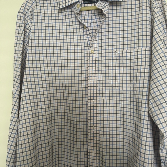 Vineyard Vines Murray Shirt! - Picture 3 of 6
